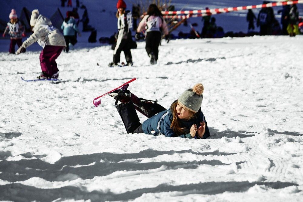 I bambini si divertono molto alle giornate d'azione della Kässbohrer Geländefahrzeug AG!