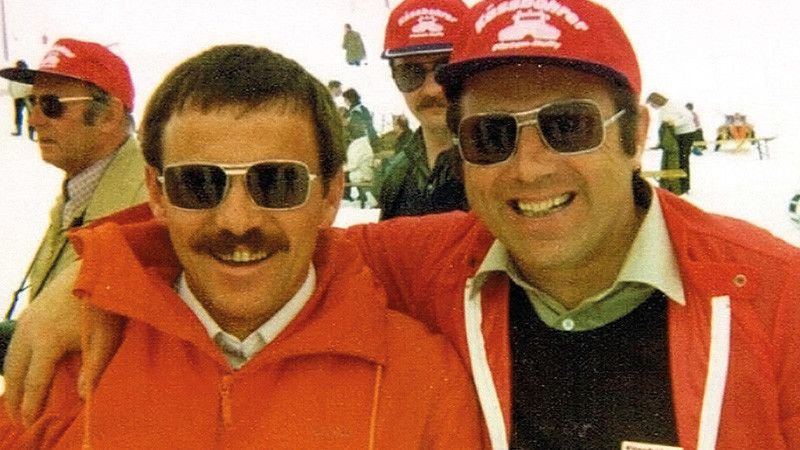 Walter Haug und Erwin Wieland Arm in Arm