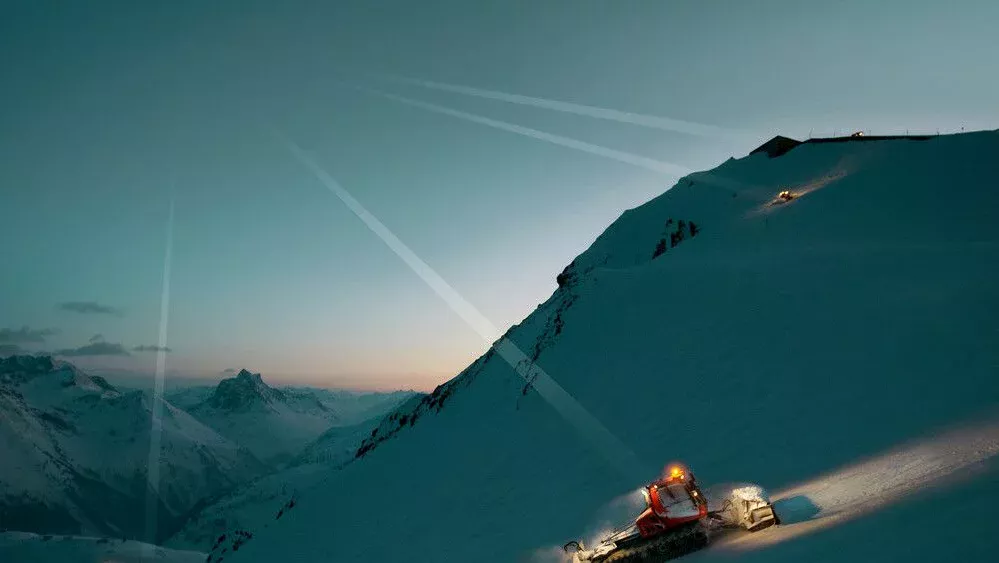 SNOWsat networks the entire PistenBully fleet and the entire ski area