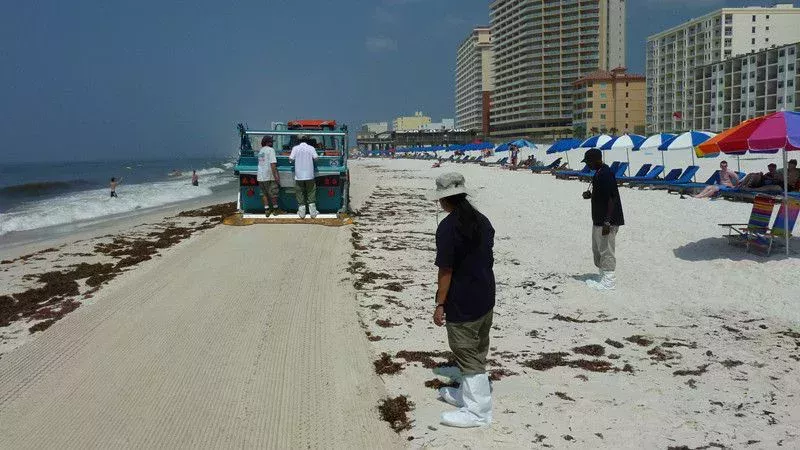BeachTech bei der Ölkatastrophe am Golf von Mexiko